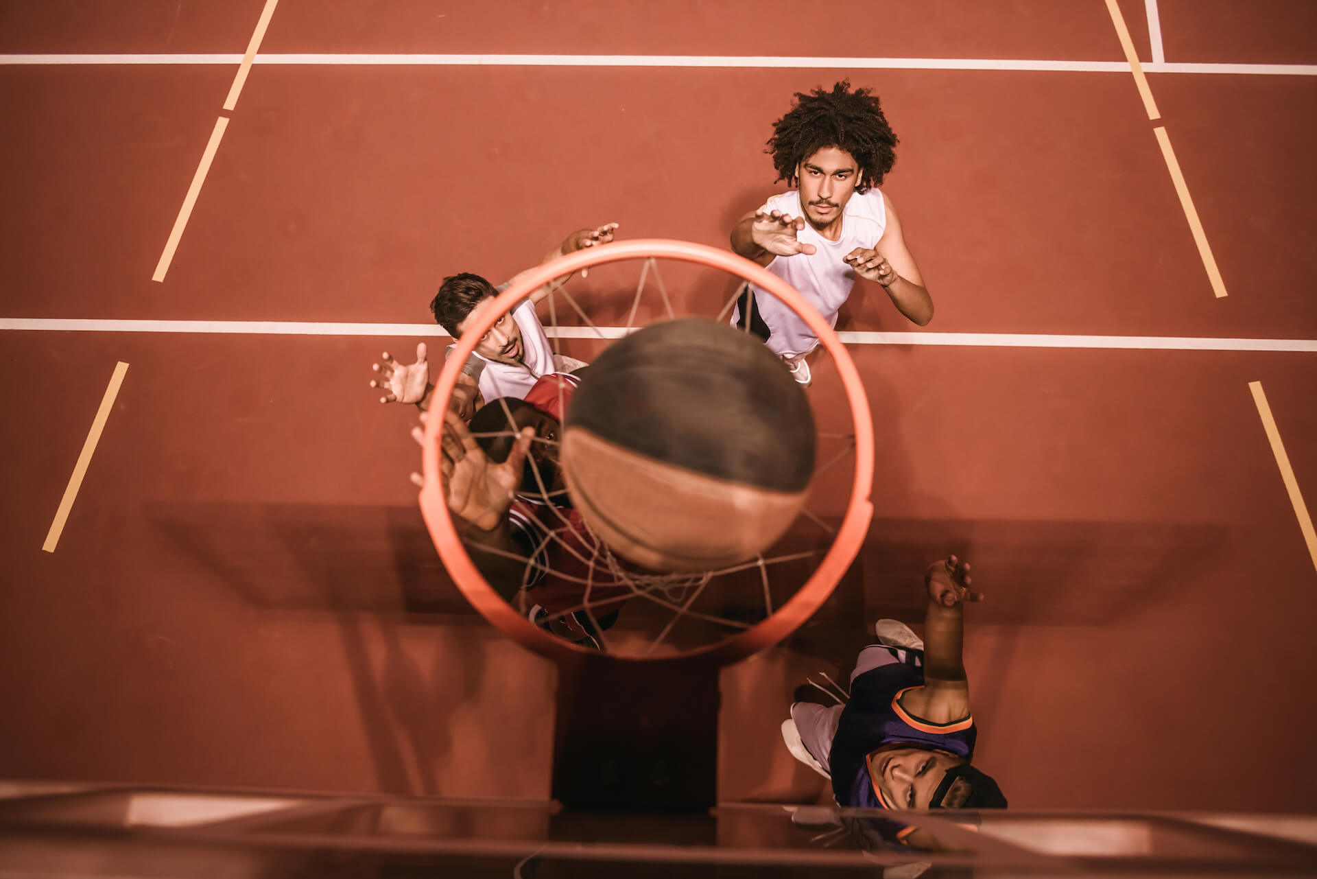 guys-playing-basketball-2024-10-21-18-29-53-utc.jpg